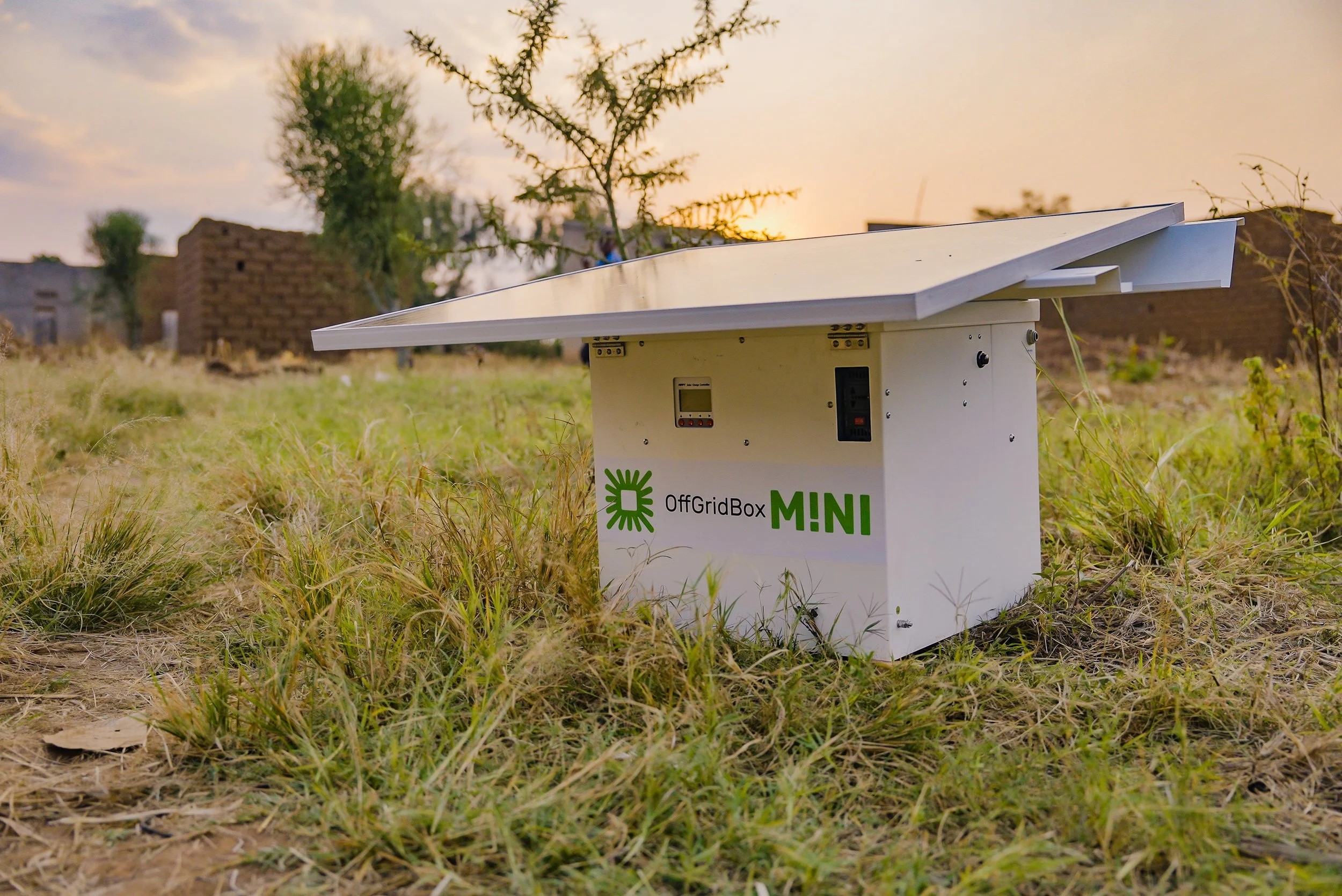 OffGridBox PIONEER – the modular container system that generates ...